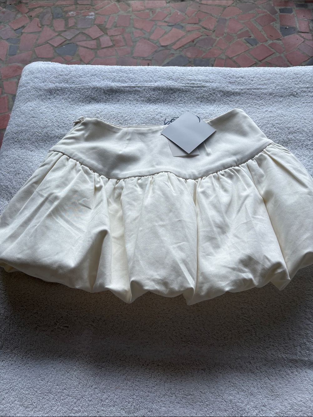 MAJORELLE Cream/white Bubble Skater Mini Skirt. XXS